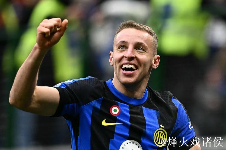 尤文为凯夫伦标价4000万欧,国米为弗拉泰西标价3000万 尤文为凯夫伦标价4000万欧,国米为弗拉泰西标价3000万