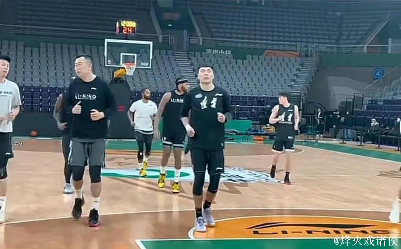 辽宁男篮晒训练视频：主场迎战广厦男篮今晚开战